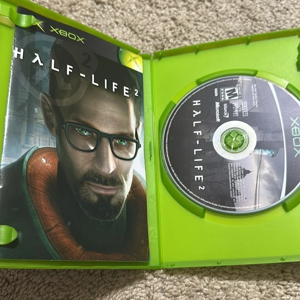 Half - Life 2 Video Game for XBOX